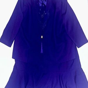 Elegant Purple skirt suit with Beaded detail
